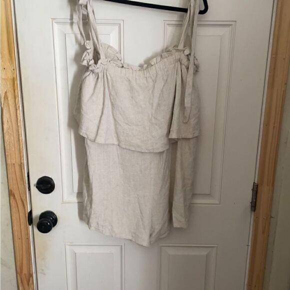 Linen Cream Romper Small - Picture 2 of 3